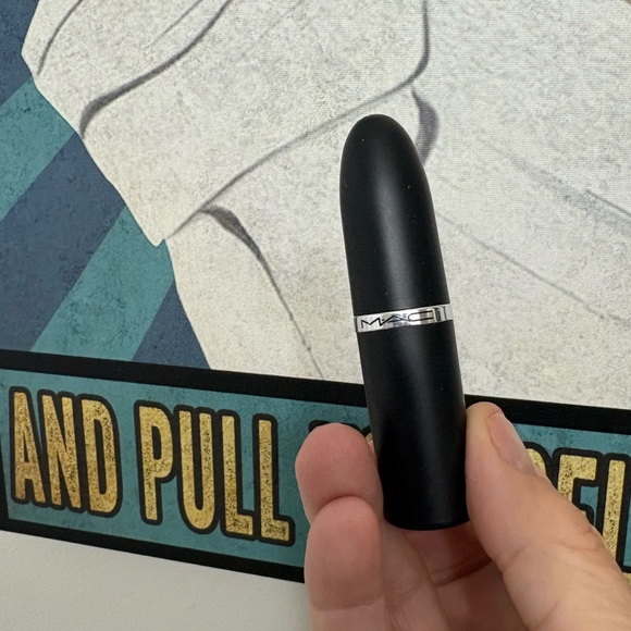 MAC Cosmetics Vivid Red Lipstick - Picture 3 of 4